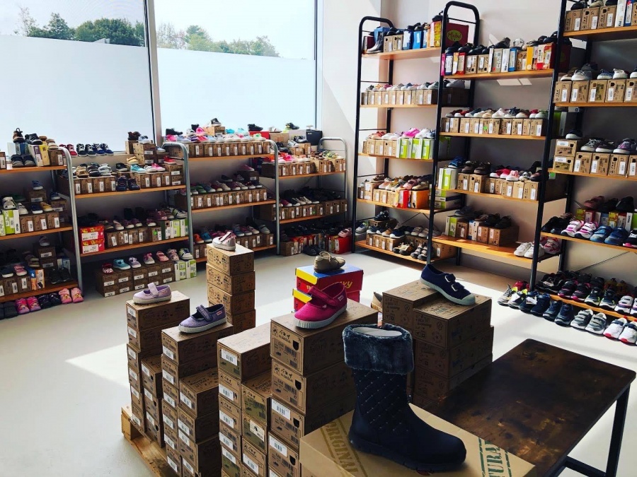 Long Island Shoe Company Sample Sale